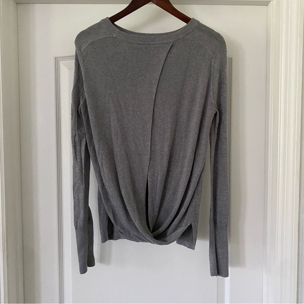 Lululemon Bring It Backbend Sweater Heathered Medium Grey Size - Picture 7 of 9